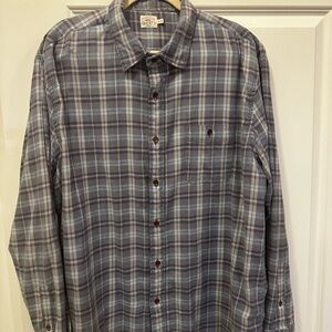 Faherty Stretch Featherweight Flannel - Blue and Gray Plaid. Great Condition!!